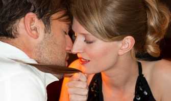 Bari, i consigli del ''coach della seduzione'': �Mai essere s� stessi�