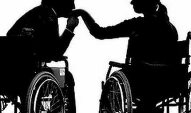 L'amore tra disabili: �I normodotati non capiscono, ci uniamo tra di noi�