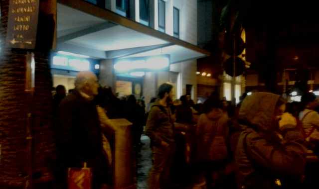 Bari-San Girolamo, fulmine sui binari: corse dei treni sospese