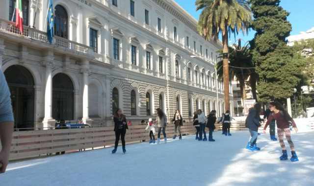 Le pattinatrici di piazza Umberto: �Molestate e inseguite. E' troppo�