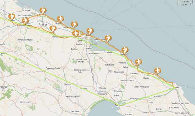 La via Francigena del Sud: pellegrini in cammino da Roma a Brindisi 