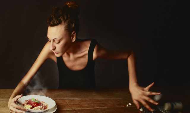 Anoressia e bulimia, ''malattie dell'amore'': come aiutare le vittime?