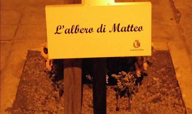 San Cataldo, la comunità si stringe attorno al piccolo Matteo