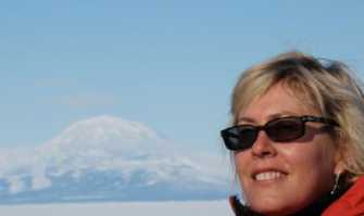 Teresa Montaruli, da Bari al Polo Sud alla ricerca dei neutrini