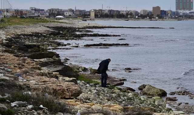 Edifici crollati, ville abbandonate, prostituzione, rom:  il lungomare sud di Bari