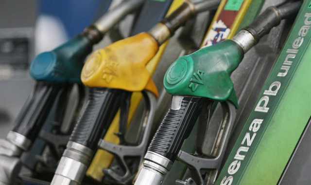 Benzina, una ''macedonia'' di prezzi: cerchiamo di fare chiarezza