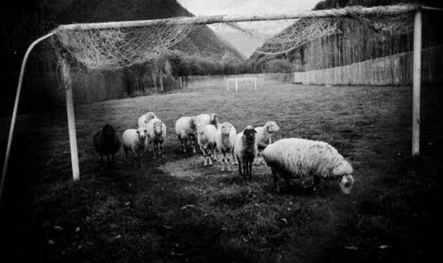 L'Azerbaijan che sta scomparendo nelle foto di un reporter salentino