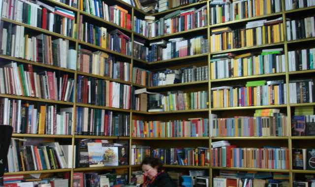 Feltrinelli: in libreria ci si incontra, si legge ma non si acquista