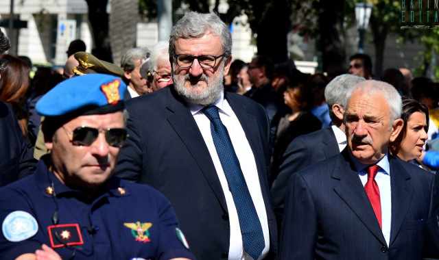 Covid, ordinanza della Regione Puglia: negozi chiusi alle 18 e nei giorni di Pasqua