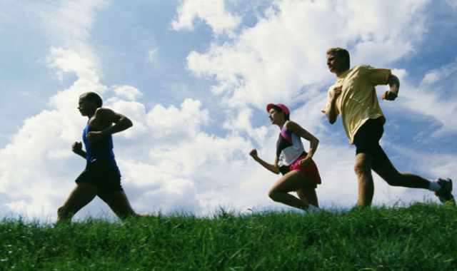 Bari,  il boom della corsa: Ma non tutti possono gareggiare