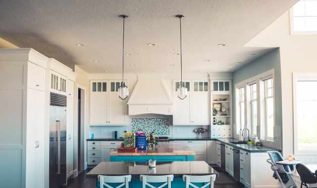 Cucina senza pensili: il design che rivoluziona la tua casa