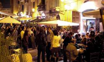 Bari vecchia addio: la ''movida'' ora � di casa a Poggiofranco