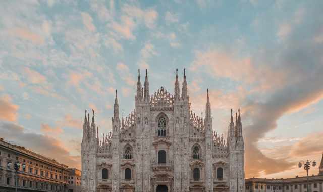 Affrontare la Vita da Soli a Milano: Comuni Sfide e Soluzioni Pratiche