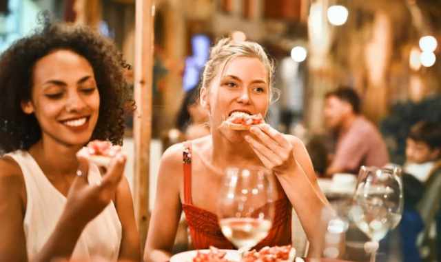 Nuovi volti della vita notturna oltre Bari Vecchia