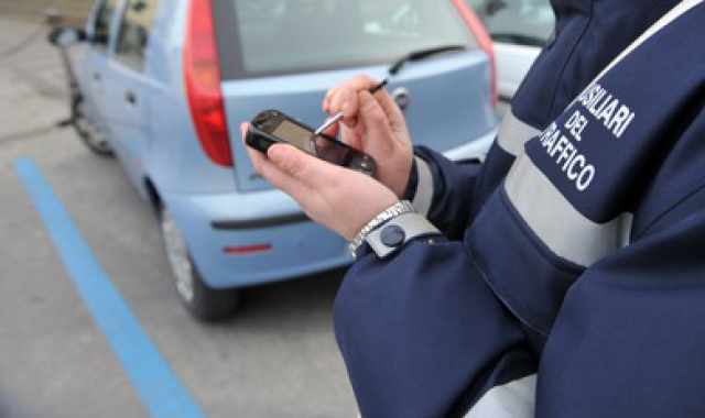 Grattino scaduto, se hai avuto la multa presenta ricorso: potrebbero darti ragione