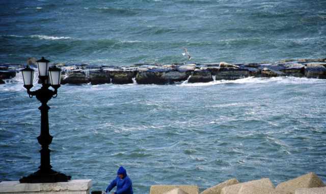 Quel giorno in cui il mare si ritir: anche Bari ha avuto il suo tsunami