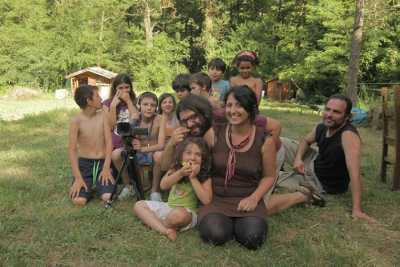 Un viaggio a costo zero tra le comunit� alternative d'Italia: la storia
