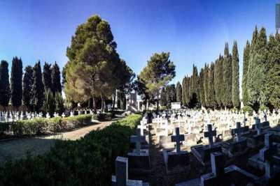 Il cimitero polacco di Casamassima, meta di persone alla ricerca del proprio passato