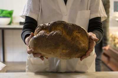 Il mitico pane di Carbonara: �Lo fanno in pochi e non � pi� quello di un tempo�