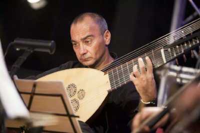 Liuti, tiorbe e clavicembali: il mondo riscoperto della musica antica