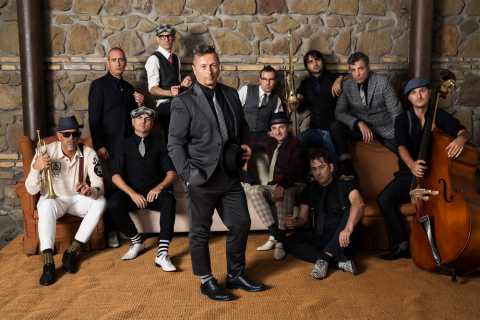 Capurso, festa della Madonna del Pozzo: concerto gratuito di Paolo Belli e della sua Big Band