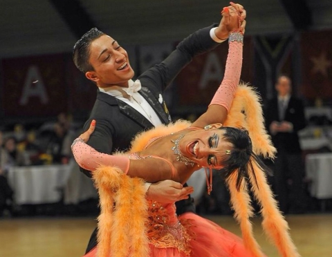 Quando i ballerini diventano atleti: � la danza sportiva. La storia di Riccardo