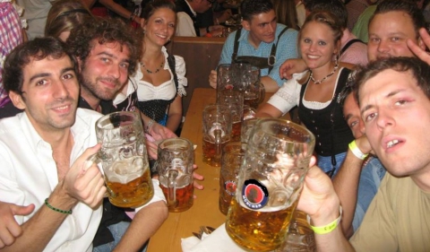 ''Zirizz�'': l'app barese che permette di bere birra gratis 