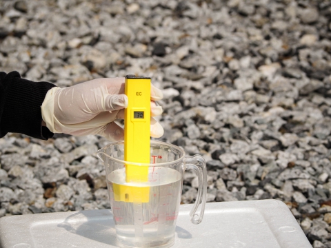 Che cos'� un conduttivimetro e come si usa