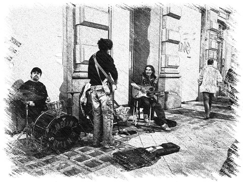 �Riempiamo via Sparano di musica�: sabato artisti uniti contro i divieti