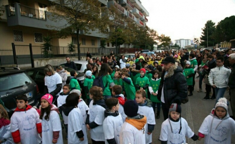 Triggiano, i bambini festeggiano ''la luce'': �Contro l'oscurit� di Halloween�