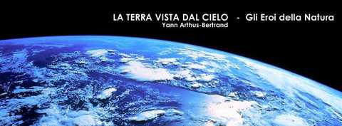 Monopoli, proiezione di ''La Terra vista dal cielo'' nella Saletta teatrale della Chiesa del Sacro Cuore