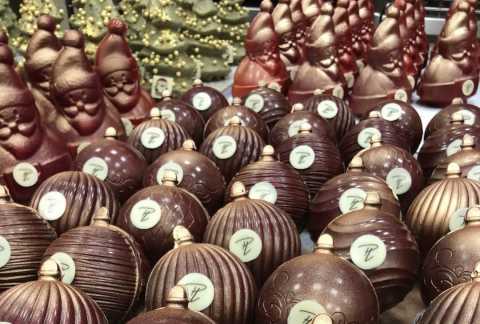 Bari, il pastry chef Pino Ladisa presenta le sue creazioni dolciarie di Natale