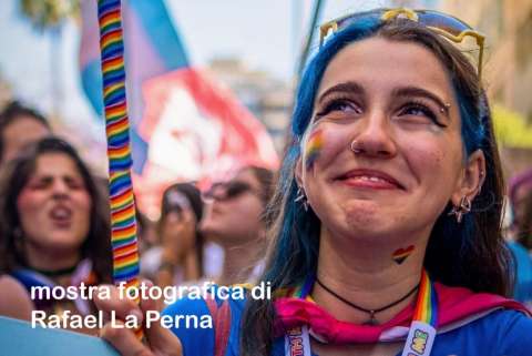 Bari, il pride 2026 in mostra con le foto di Rafael La Perna