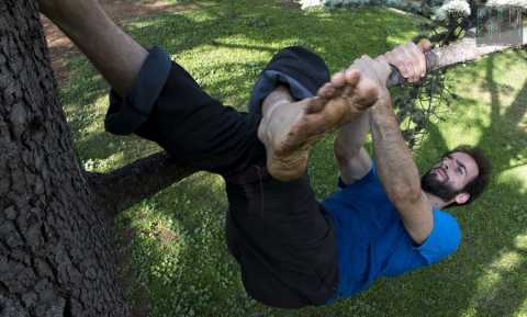 Bari, ecco il MovNat: allenamento estremo che simula i movimenti dell'uomo primitivo