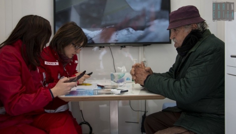 A Bari il ''tracing bus'': per regalare una telefonata a chi non se lo pu� permettere