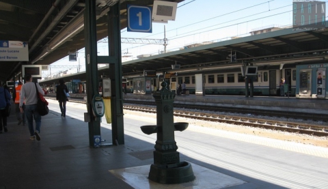 Coronavirus, in Puglia treni e bus extraurbani con orari ridotti