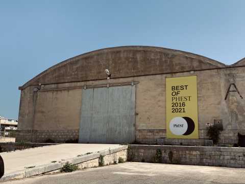 Monopoli, Best of PhEST: una passeggiata all'Ex Deposito Carburanti
