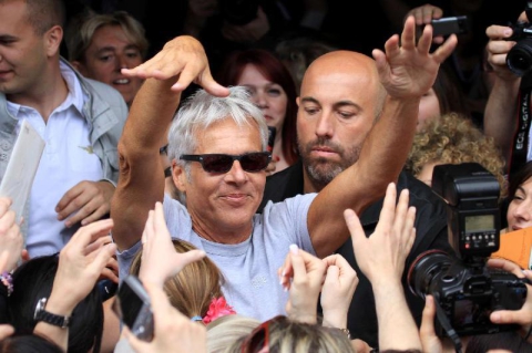 ''Noi sogni di poeti'': incontro con i fan di Baglioni, una passione che supera l'et�