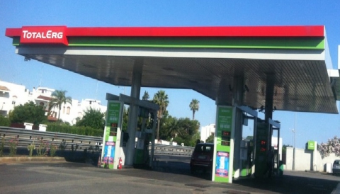 Beatrice, la prima benzinaia di Bari: �Mi vedono come un alieno�