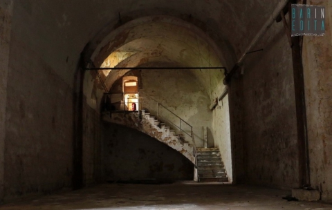 Sotto una scuola i resti della fabbrica Murari: lì dove si creavano le carte napoletane