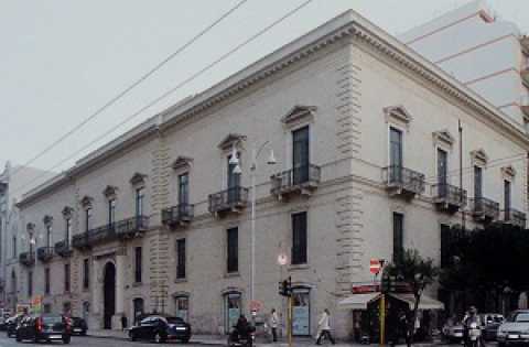 ''Five difficult pieces + 1'', a Bari la mostra di Gennaro Picinni