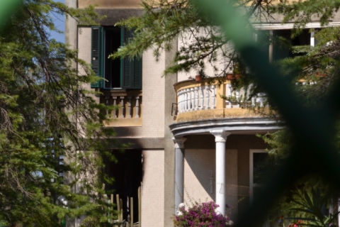 Bari, incendiato l'asilo ''Villa dei Cedri'': �Siamo tutti in lacrime�