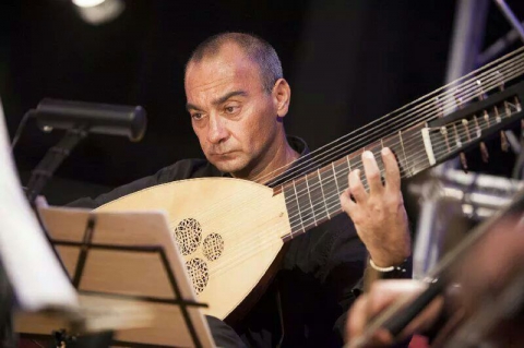 Liuti, tiorbe e clavicembali: il mondo riscoperto della musica antica