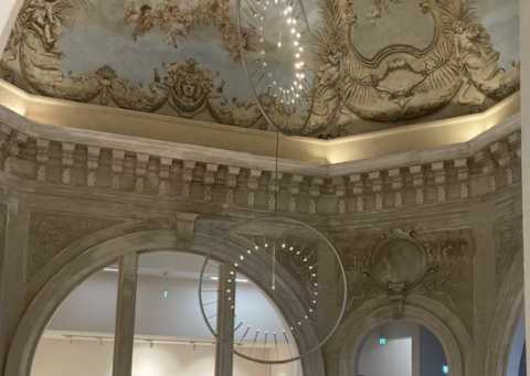 Bari, apertura straordinaria del Teatro Margherita: si svela alla citt il lampadario gioiello