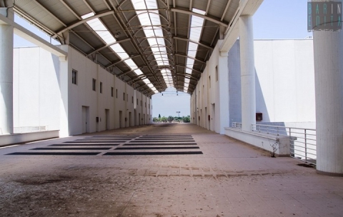 Bari, inutilizzato da sempre ma sorvegliato 24 ore su 24: lo strano caso del