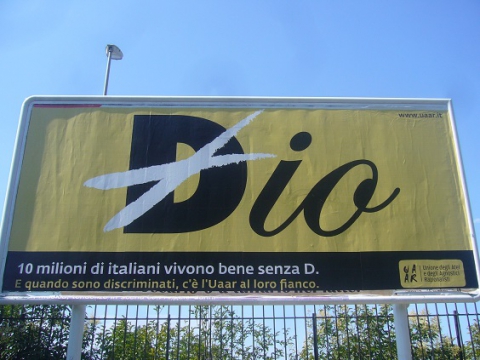 Cartello ''contro'' Dio, L'Uaar: �Non ce l'abbiamo con le religioni�