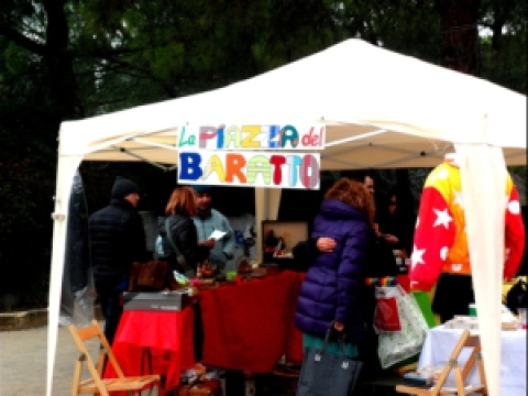 ''Piazza del baratto'': festa e scambi di oggetti a Parco 2 giugno