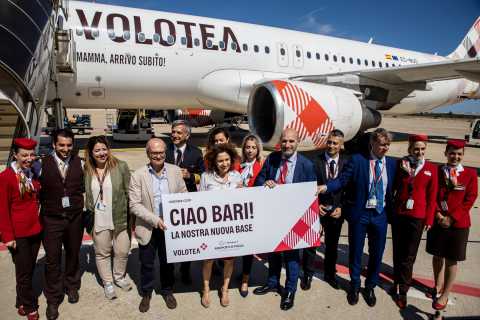 Bari, Volotea inaugura una base operativa in aeroporto: 8 nuove mete
