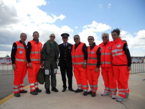 Devi andare in ospedale e non sai come arrivarci? Ci pensa ''Ala Azzurra''