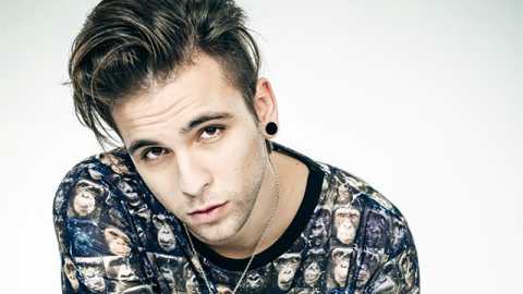 Bari, Feltrinelli: Alessio Bernabei presenta il nuovo album ''Senza filtri''